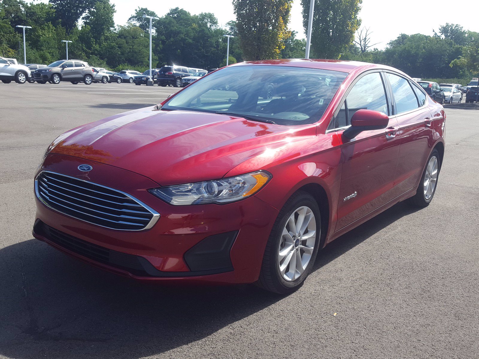 2019 Ford Fusion Hybrid SE FWD 4D Sedan – Tom Gill Chevrolet